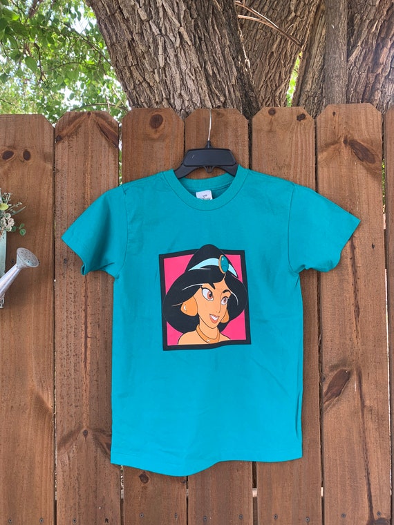 Vintage 90s Jasmine the Disney Store T-shirt Size Juvenile Size L 