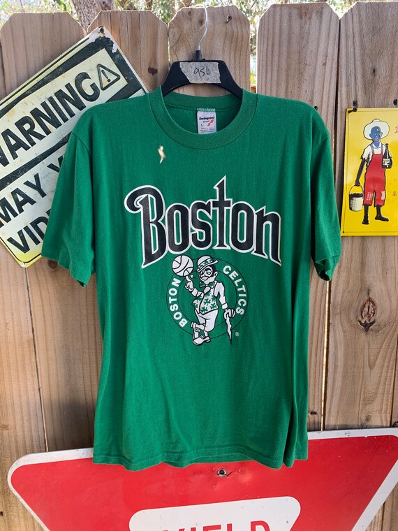 Vintage 80s-90s Boston Celtics Basketball T-shirt… - image 1