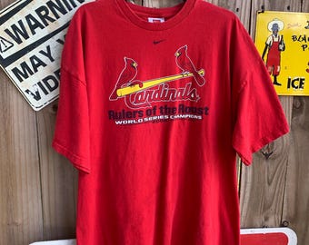 vintage St Louis Cardinals de l'an 2000 champion des séries mondiales Nike cemter swoosh tshirt taille XXL