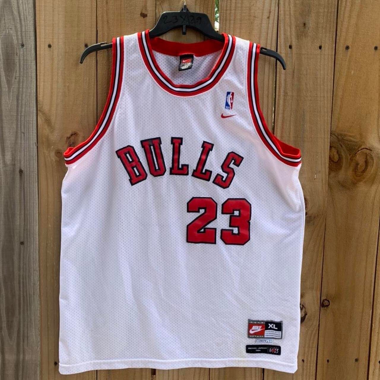 Jordan Rookie 8403 Authentic Nike Bulls Road Jersey (front)