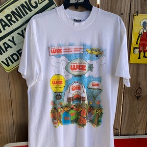 vintage 80s-90s Nobody Beats the Wis Canon T-shirt Size XL