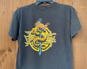 Vintage 00s Golden  Chinese Dragon in a Blue sword T-shirt Size juvenile 18-20