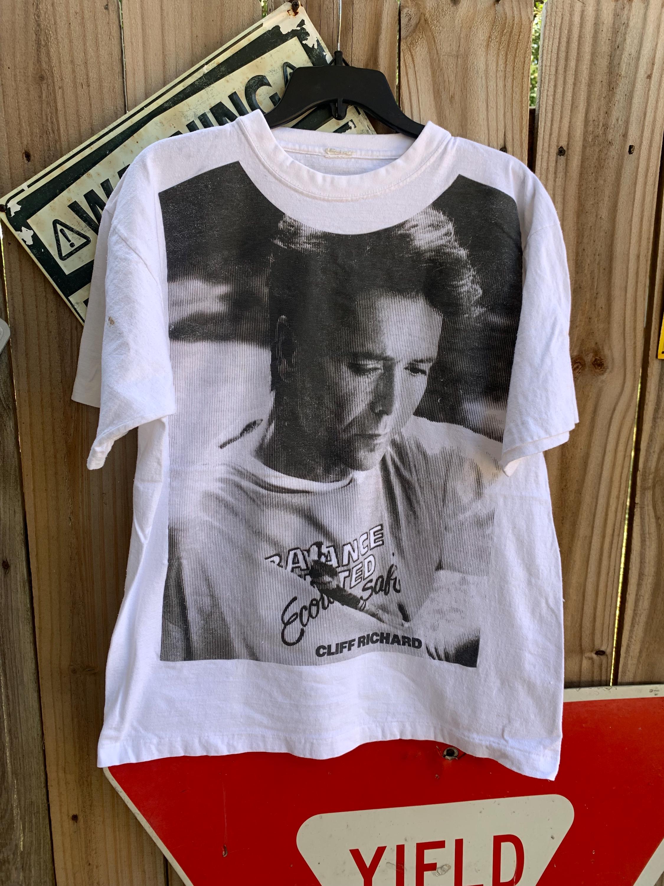 Cliff Richard T Shirt - Etsy UK