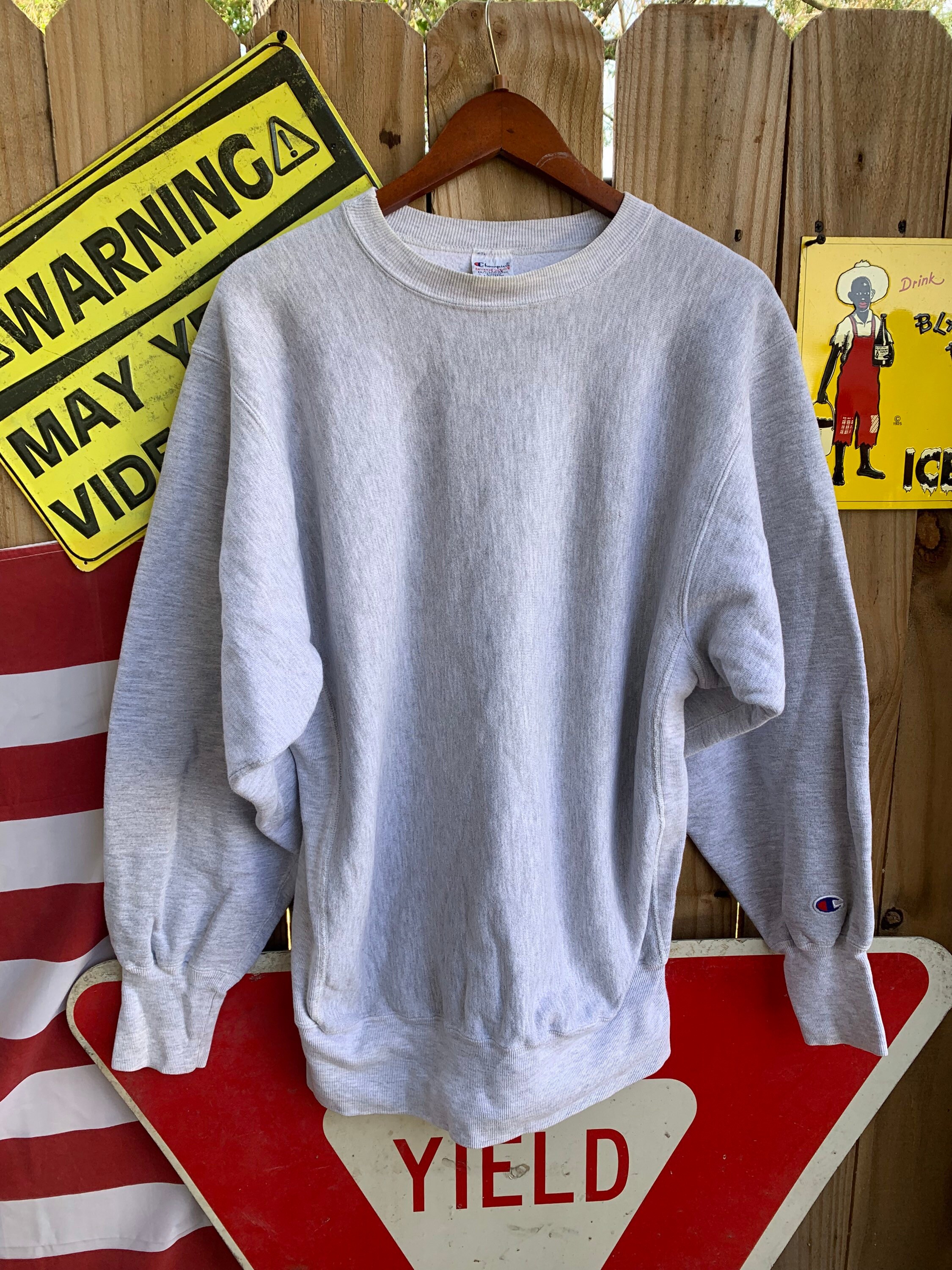 Vintage 90s Reverse Wave Heavyweight Champion Sweatshirt Vintage 90s Reverse Wave Heavyweight Champion Sweatshirt
