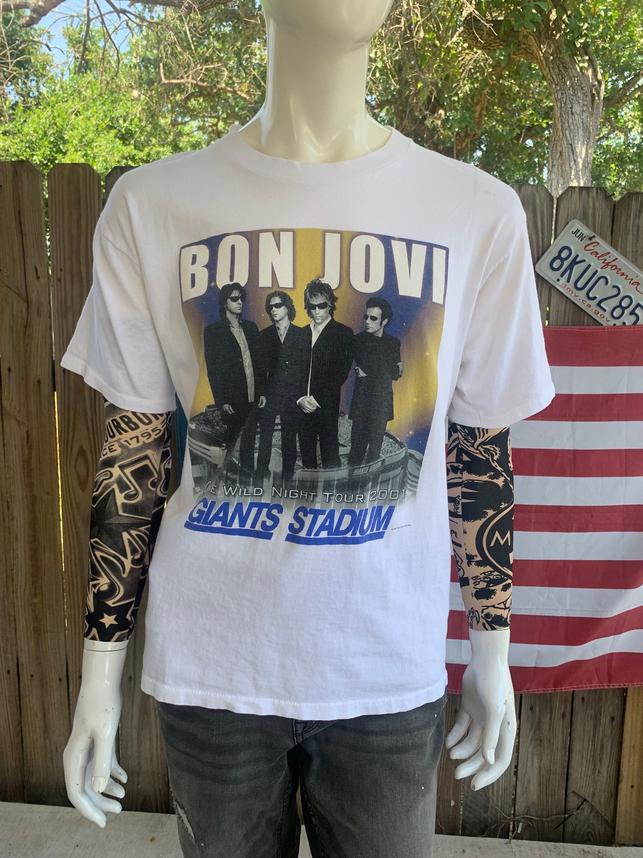 【未着用】BON JOVI Tシャツ One Wild Night Lサイズ 2001's BON JOVI music tee “one wild night” | NOIR ONLINE