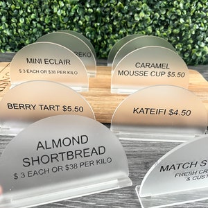 Buffetvoedseletiketten, voedseletiket, koepel acryletiketten, feestdecor, evenementenplanning, voedselborden, evenementendecor, gastvrouw cadeau, huwelijksplanning,