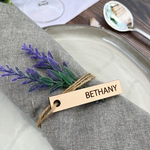 Wooden place card, Wedding Place Card, Personalized Place Card, Wedding Table Decor, Party decor, Event Planning, Party Planning, Name Card