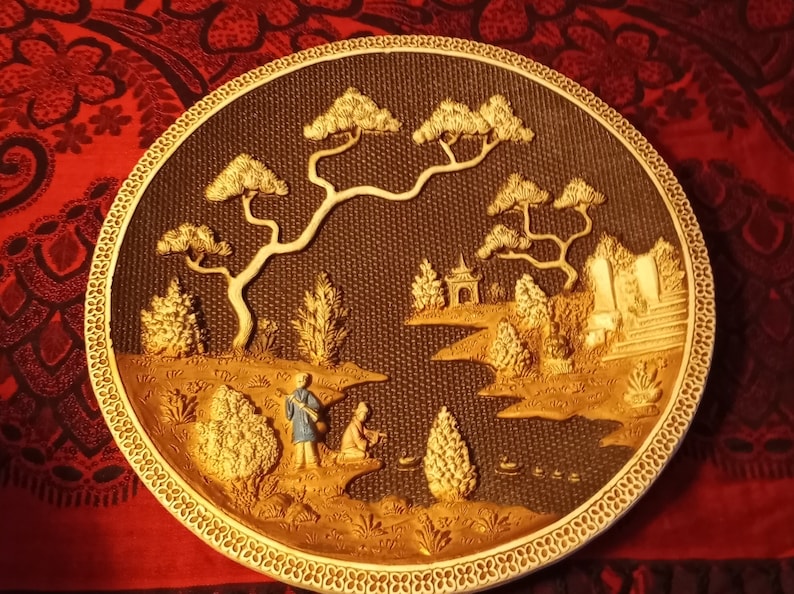 Vintage Girotti Sculptured Art Hanging Wall Plates. Asian Themed With