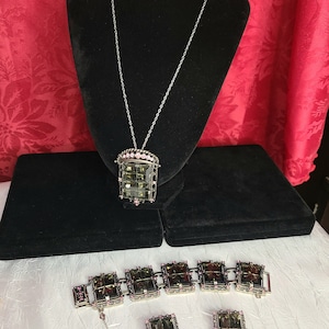 Vintage-Stunning Sarah Coventry, Midnight Magic, 7 inch bracelet, clip on earrings and pendant