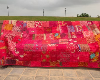 Handgemachte Kantha Quilt: Indische Patchwork Seide & Baumwolle Tagesdecke