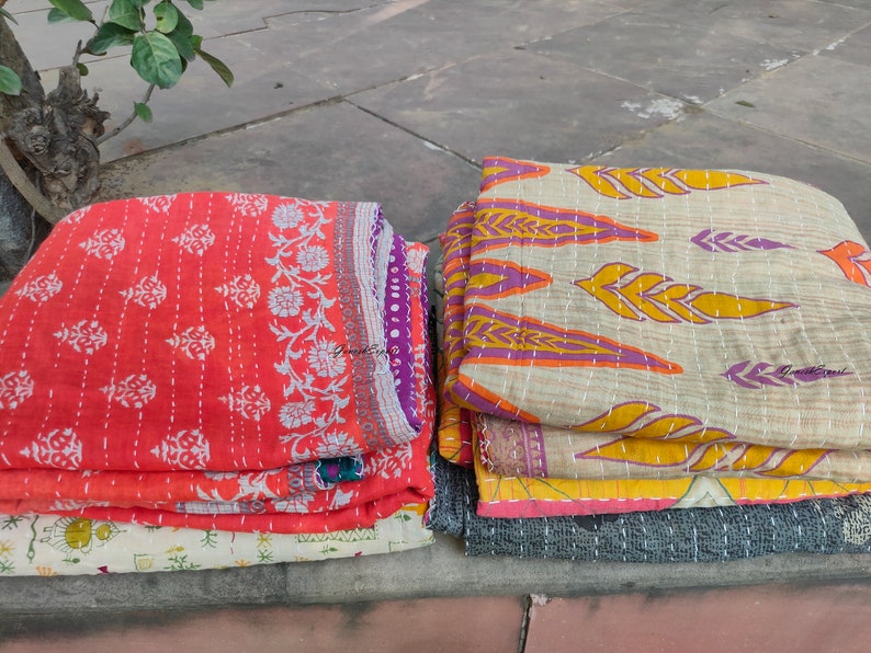 Wholesale Lot Of Indian Vintage Kantha Quilt Handmade Throw Reversible Blanket Bedspread Cotton Fabric Vintage quilt image 9