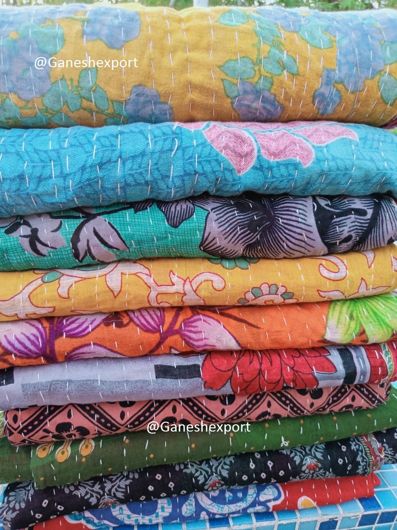 Old Vintage Assorted One Piece, Handmade Reversible Blanket Throw, Kantha Quilt, Cotton Fabric Bohemian Quilt, Quilting Bedcover zdjęcie 9