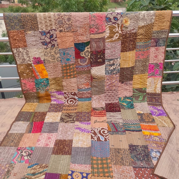 Bohemian Patchwork Quilt Kantha Quilt Handmade Vintage Quilts Queen size Bedding Throw Blanket Bedspread Quilting Hippie Quilts For Sale