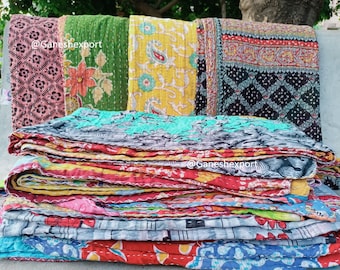 Große Menge indischer Vintage Kantha Quilts, Boho Kantha Decken, Hippie Baumwollüberwürfe