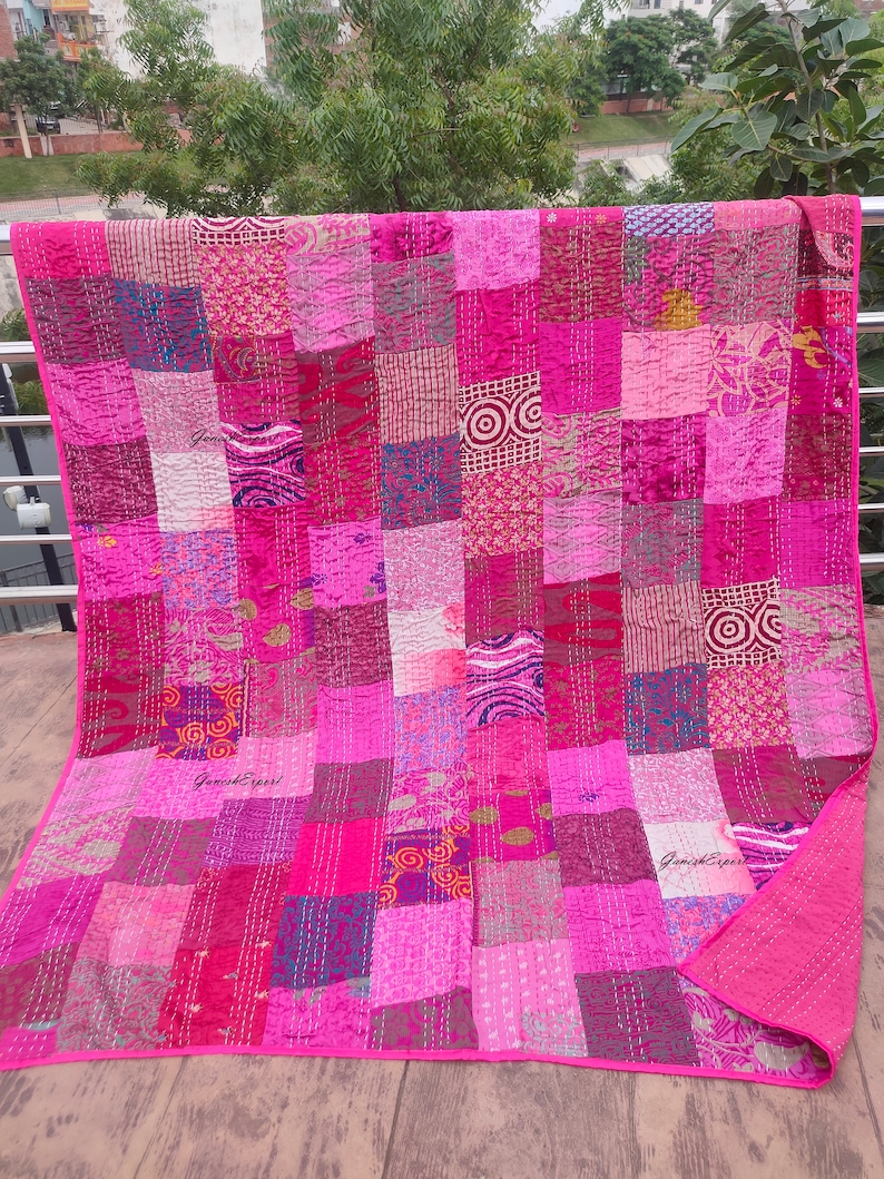 Boho Patchwork Quilt Kantha Quilt Handgemaakte Vintage Quilts Boho Twin Size Beddengoed Gooi Deken Sprei Gewatteerde Hippie 90X60 Inch Pink