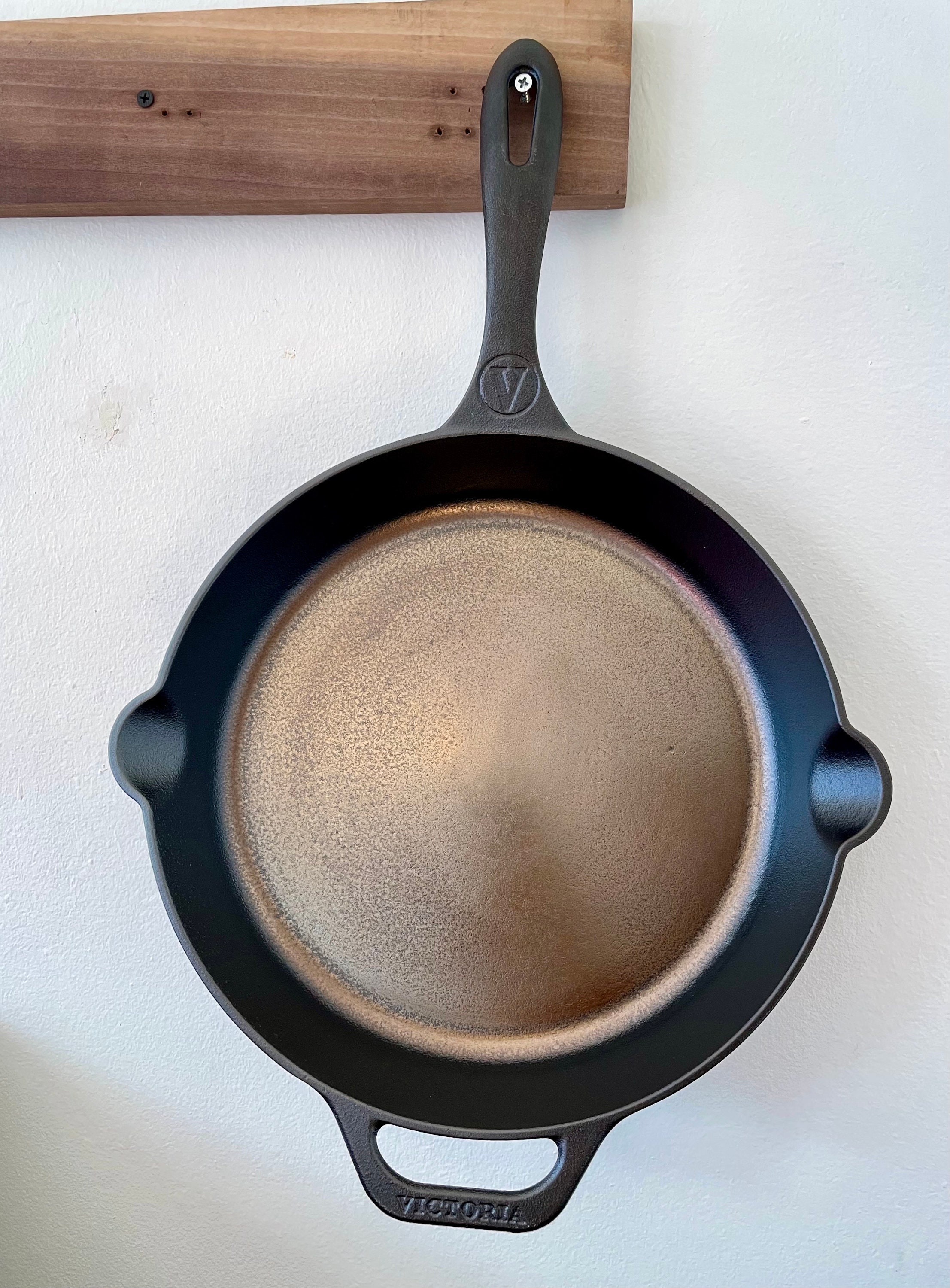Smooth Sanded Cast Iron Skillet 12 Inch Victoria 