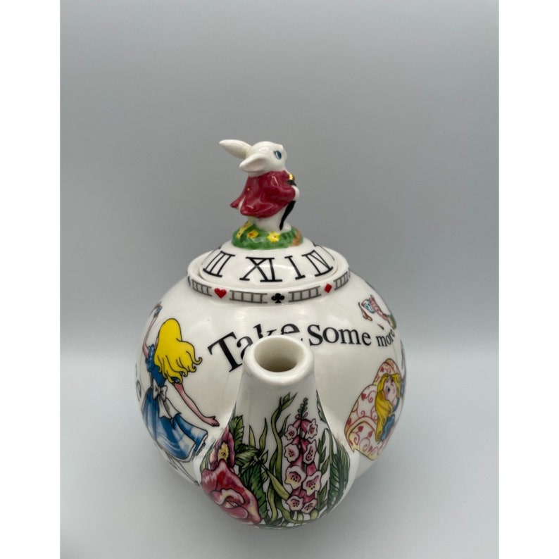 Paul Cardew Alice in Wonderland Mad Hatter Motif Complete Tea Set