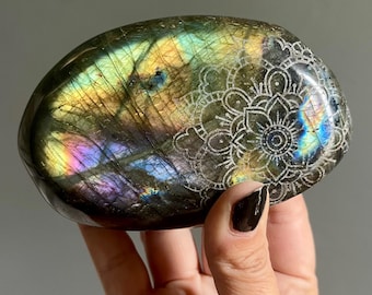 Sacred Spectrolite Labradorite Mandala Stone Talisman | Rainbow Flash | 447g | OOAK Mandala Meditation Crystal Freeform