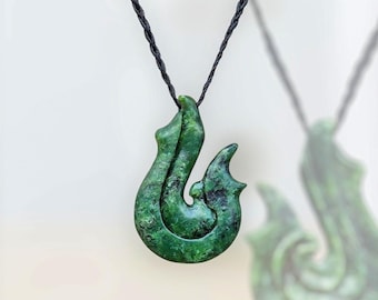 Handcrafted Greenstone Hei Matau Pendant – Genuine New Zealand Nephrite Jade Fish Hook