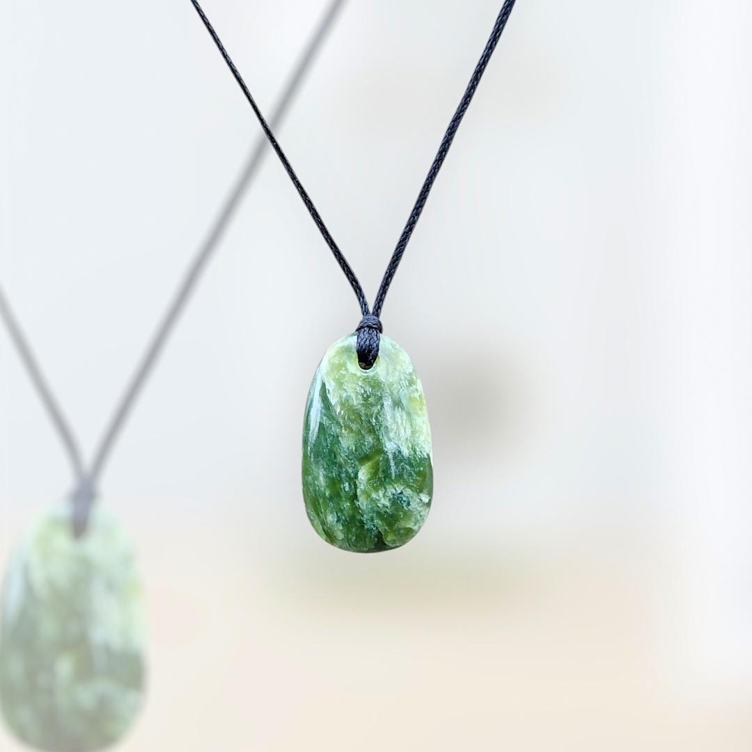 New zealand green stone - Etsy 日本