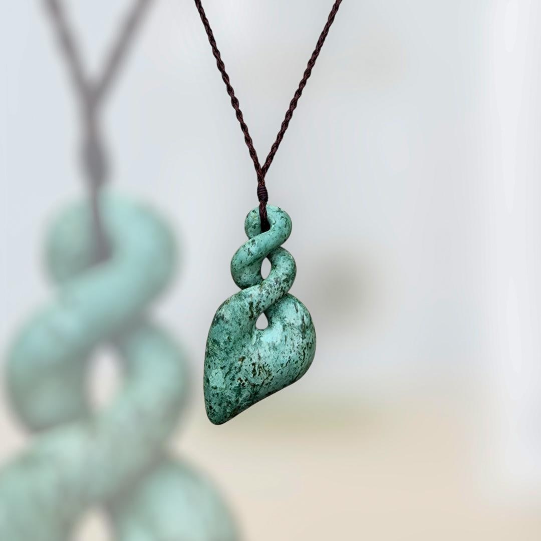 Pounamu Pikorua - Etsy