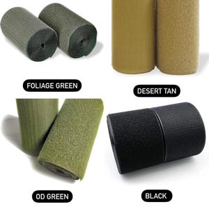 Peut inclure: Plusieurs rouleaux de bandes auto-agrippantes en vert feuillage, beige d&eacute;sert, vert olive et noir. Chaque rouleau est enroul&eacute; serr&eacute;, r&eacute;v&eacute;lant la surface textur&eacute;e du mat&eacute;riau. Les noms des couleurs sont affich&eacute;s en texte noir.