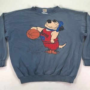 Vintage 90s Wackey Races Mutlley Basketball Print Sweatshirt Cartoon Crewneck Sun Faded Hanna Barbera art Distressed Jumper Fit Large size