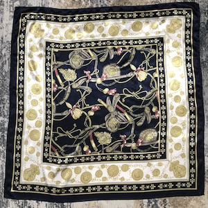 Vintage Baroque Silk Scarf Shawl Head Scarf Muffler Neck Scarf Foulards Designer Scarves Luxury Gifts Men Women