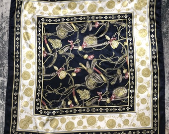 Vintage Baroque Silk Scarf Shawl Head Scarf Muffler Neck Scarf Foulards Authentic Designer Scarves Luxury Gifts Men Women