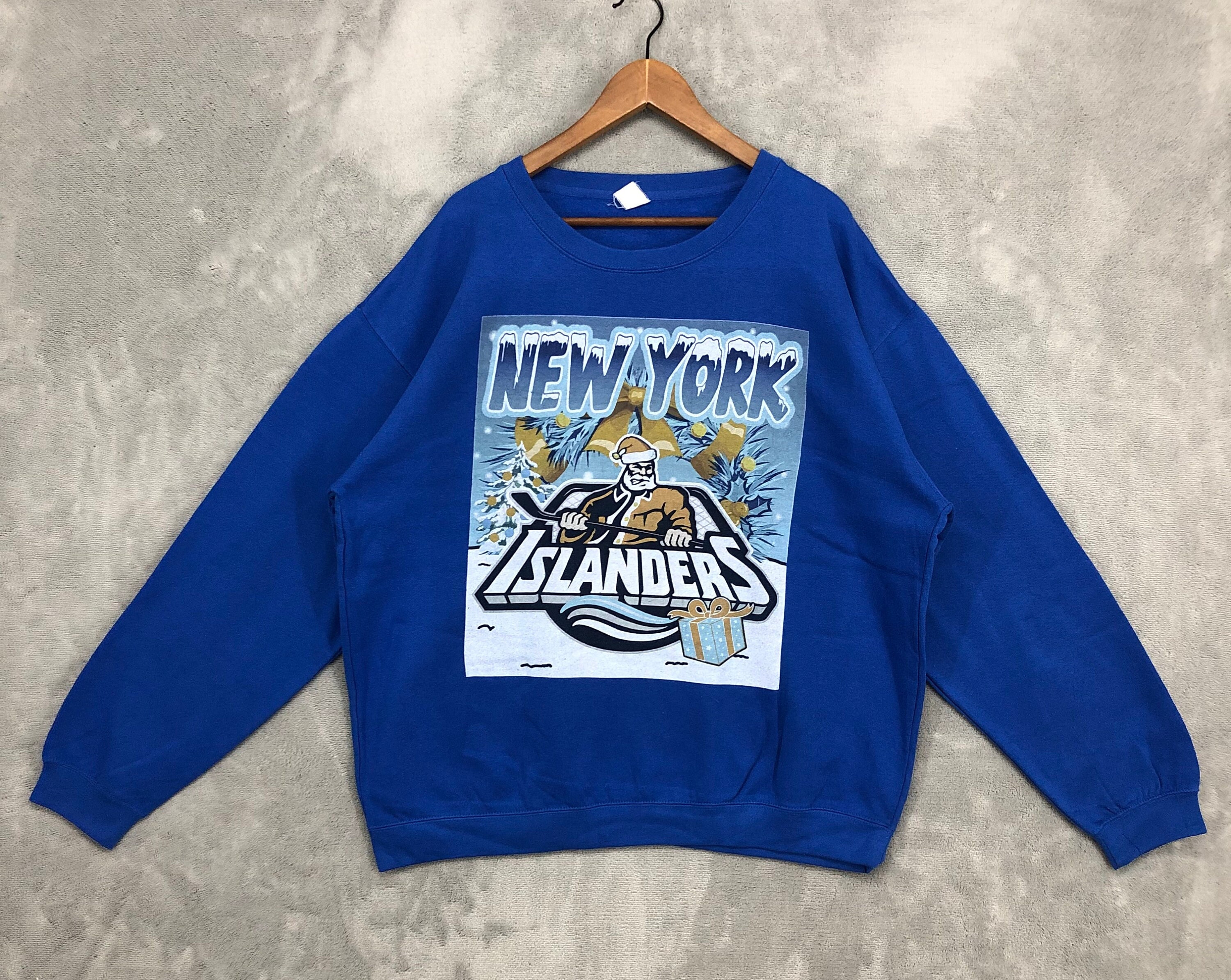 NHL New York Islanders Vintage Snow Wash Blue Pullover Hoodie