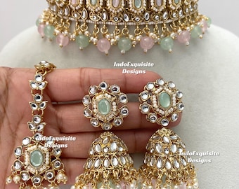 Zestaw naszyjników Kundan z kolczykami Jhumki i tikką / Biżuteria indyjska / Zestaw biżuterii indyjskiej / Biżuteria ślubna