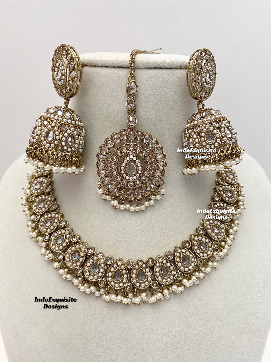 プレミアム品質のアンティークゴールドベースのホワイトポルキ