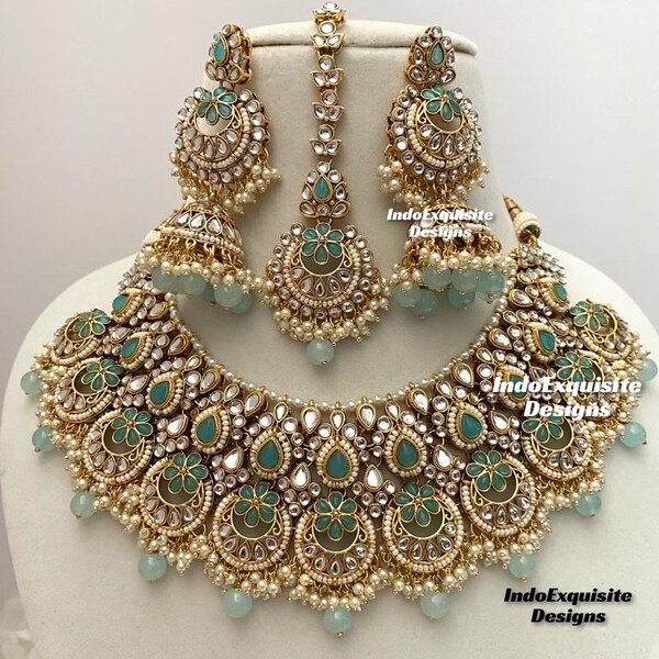 Mint Green Necklace Etsy