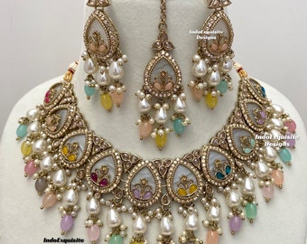 Superbe ensemble de colliers/Bijoux indiens/Ensemble de colliers en pierres polki/Bijoux de haute qualité/Collier ras de cou de style Bollywood/Multicolore pastel