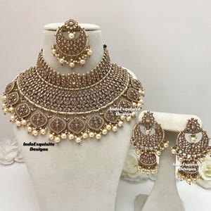 Conjunto de collar nupcial antiguo de oro polki/conjunto de novia india/joyería Kundan y Polki de alta calidad/collar elegante con gargantilla adjunta