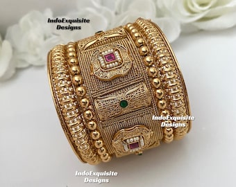 幅広(6 cm)ボリウッドスタイルの金メッキ開閉式スクリューカダ