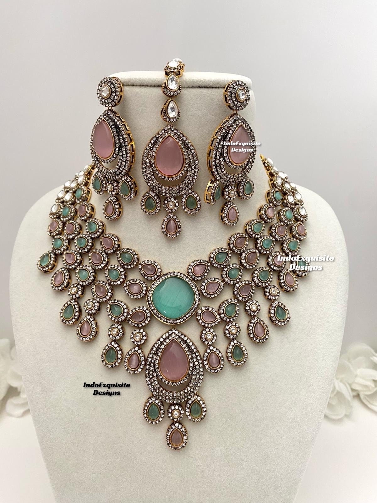 Elegant Bollywood Style Victorian Monalisa Stones Necklace Set