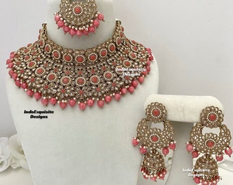 Conjunto de collar nupcial Polki de oro antiguo/conjunto nupcial indio/ joyería Kundan y Polki de alta calidad/collar elegante gargantilla adjunta/coral