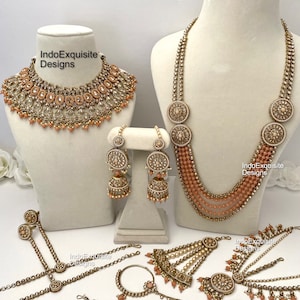 Conjunto de novia de melocotón polki con base de oro antiguo con todos los accesorios / Joyería nupcial de AD inversa / Joyería nupcial de alta calidad / Joyería de Bollywood