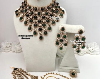 Premium quality elegant Kundan Bridal set comes with unique earrings and tikka/Indian bridal jewelry/ high quality kundan Polki jewelry