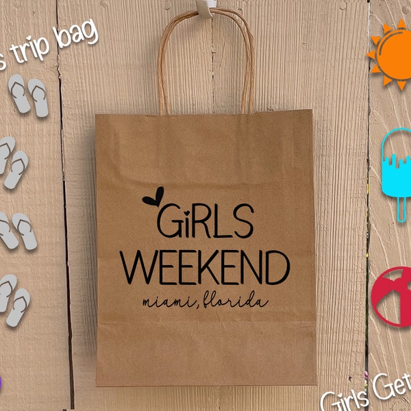 Personalized Gift Bag, Girls Trip Gift, Girls weekend Gift Bag, Bachelorette Party Gift Bag, Gift Bag, Bridesmaid Gift, Gift Bag