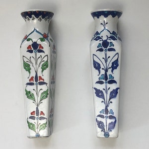 Signed Pair of Handmade Turkish Pottery Kutahya Cini Vases Iznik Tulips Hand Painted