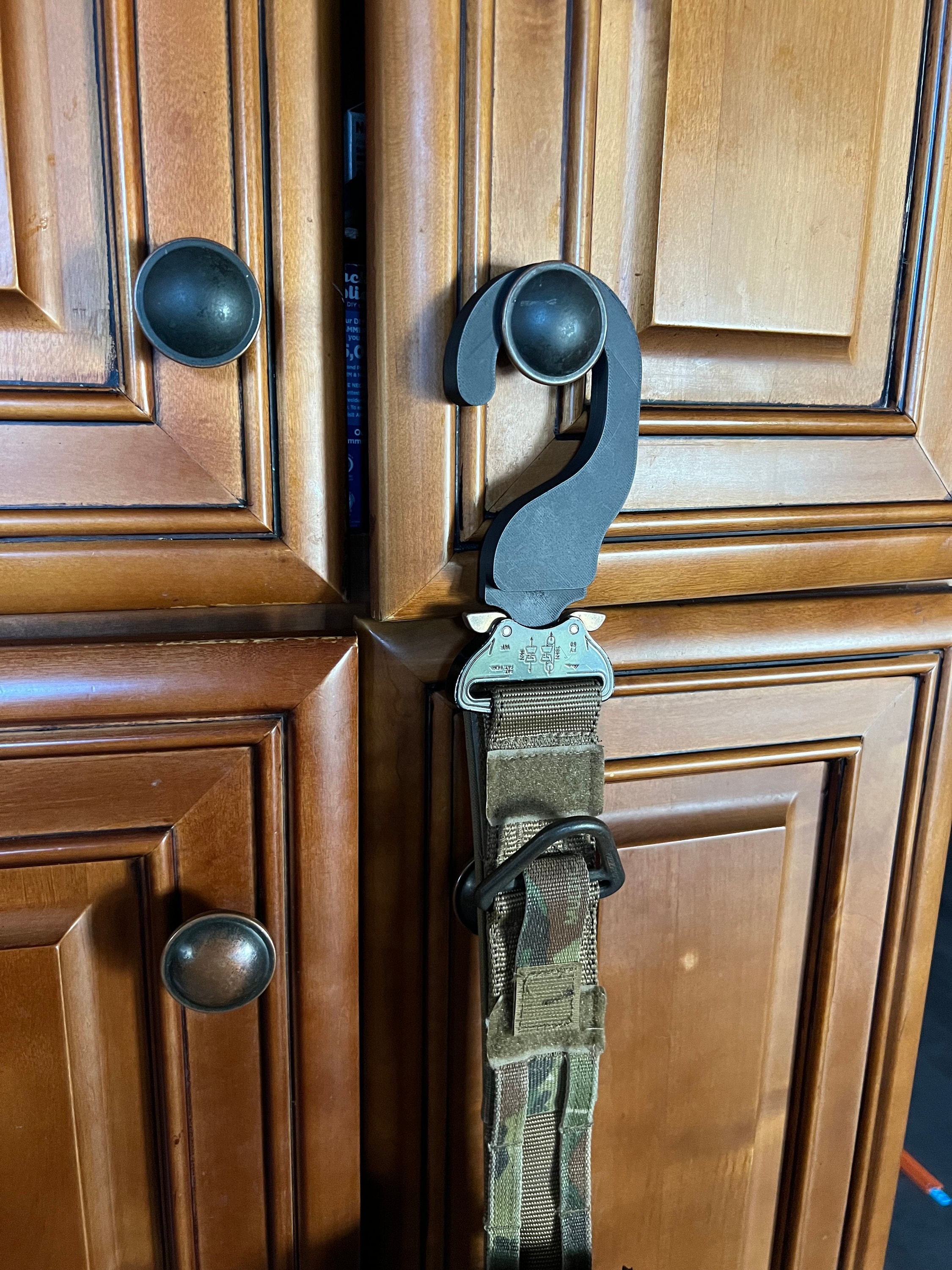 Duty belt hanger 2025
