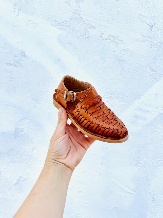 children's huaraches