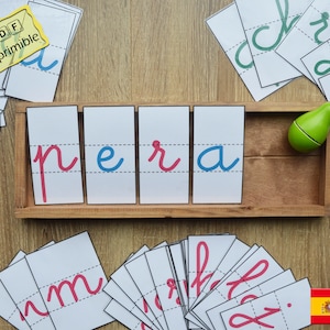 Tarjetas alfabeto movil モンテッソーリ スペイン語。 Tarjetas abecedario movil para imprimir en varios tamaños.歌詞「Cursiva」