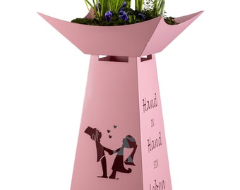 Flower column hand in hand