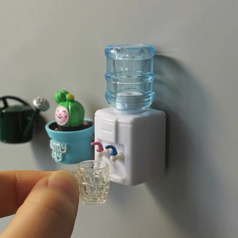 Mini Water Dispenser Fridge Magnets Refrigerator Creative Magnet Magnet 