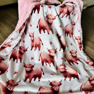 Pink Highland Cow Minky Baby Blanket: Soft Plush Farm Animal Print
