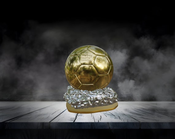 Une réplique exacte du Ballon d'Or de la FIFA Trophée sportif 2023 Ballon d' Or France Football 2022 -  Canada