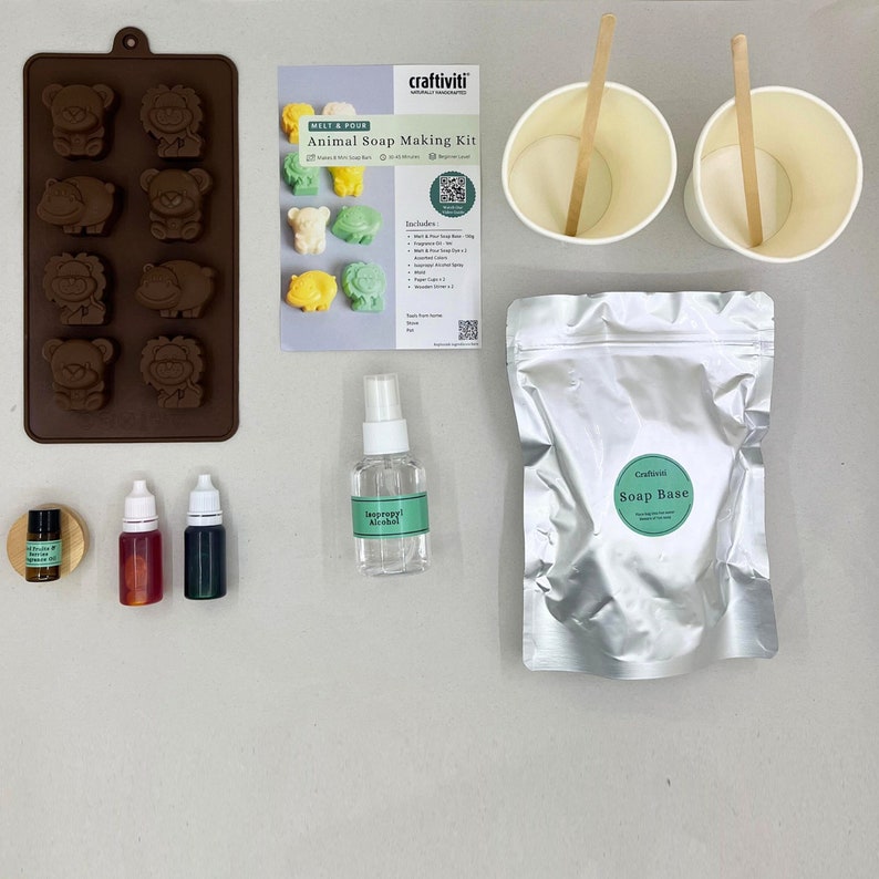 Haclum Soap Making Kit For Beginners | Melt & Pour Soap Base, Loaf Molds, Scents, Colors, Dried Flowers & Packaging